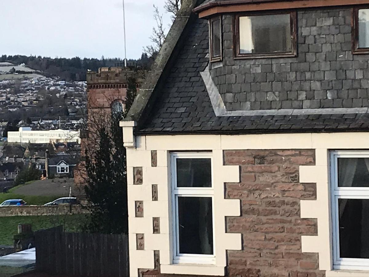 Thistle House — Photos 3